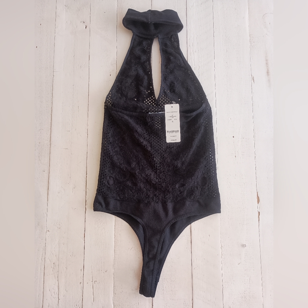 NWT Bebe Halter Bodysuit - Picture 3 of 5